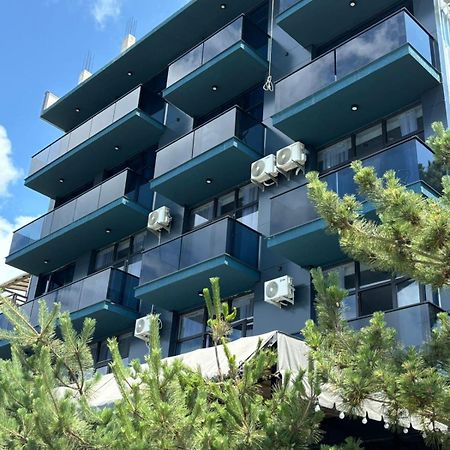Hotel black sea Koboeleti Buitenkant foto