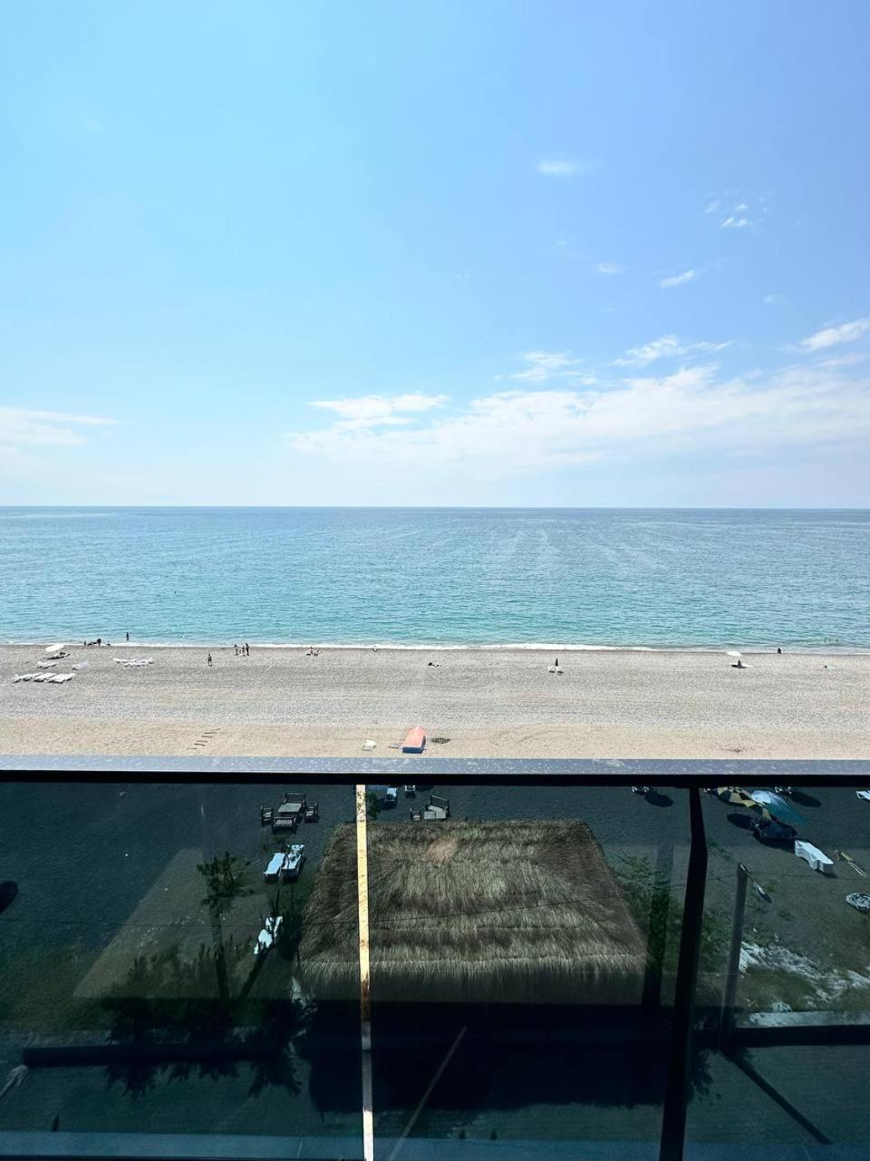 Hotel black sea Koboeleti Buitenkant foto