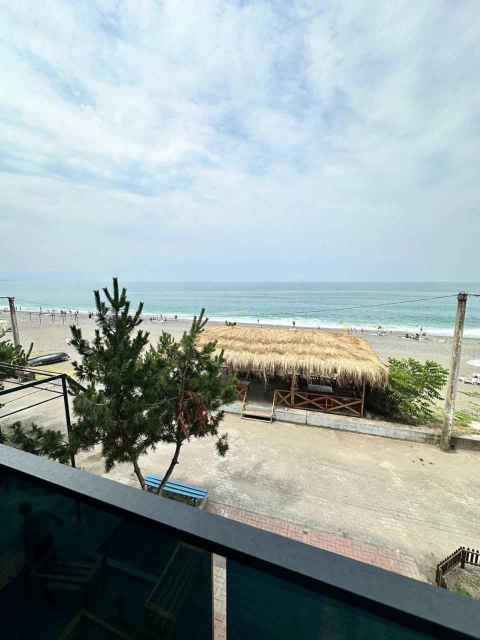 Hotel black sea Koboeleti Buitenkant foto